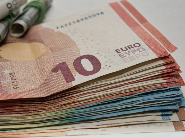 Investir 30000 euros: rendement optimal avec les meilleures options